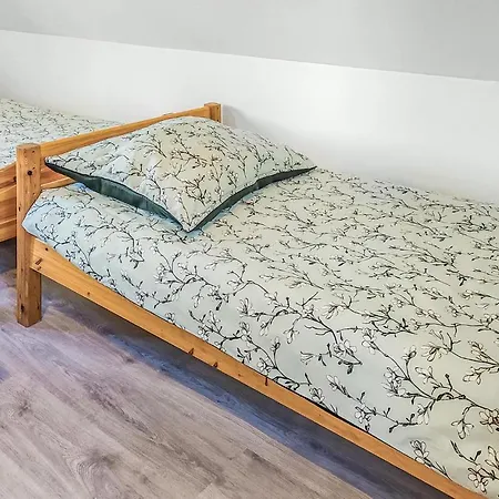 Lovely In Choczewo With Kitchenette Casa de Férias